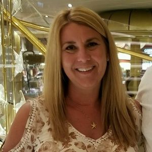 Meet your Posher, Wendy